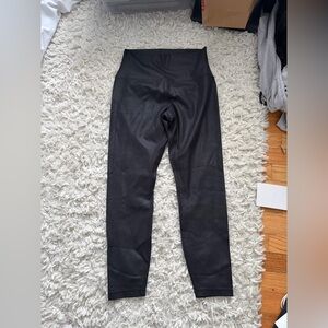 CRZ YOGA Black Faux Leather look Leggings